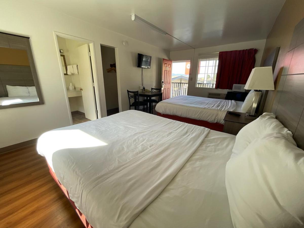 Kalama Hotel Экстерьер фото